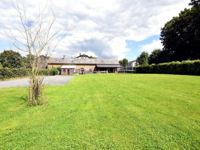 Lierneux Hillside Home