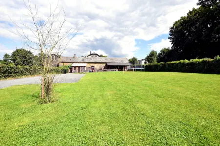 Lierneux Hillside Home