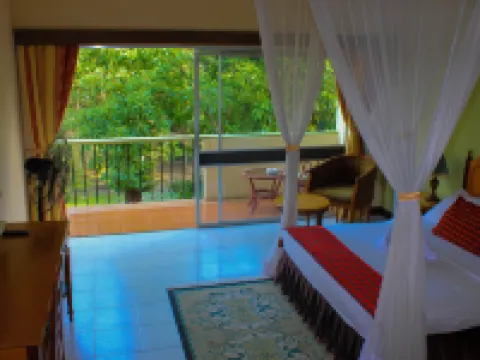 赤道酒店 鄰近Sopa Lodges Head Office Tanzania的酒店