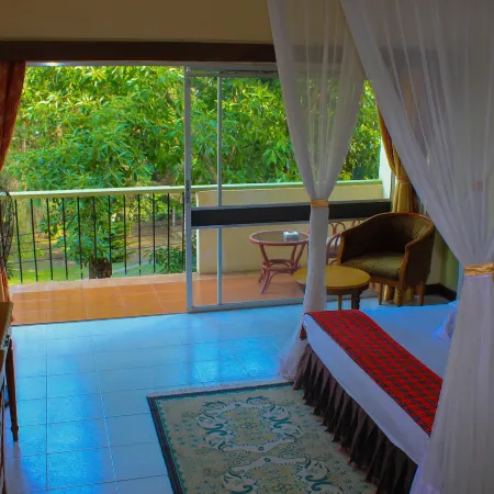 Equator Hotel