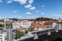 MH Living - 23 - Scandinavian Living Dream in Center