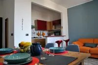 Air-Conditioned Apartment in the Center of Formia 400 Meters from the Station