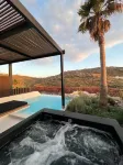 Ftelia Black Villas - Hot Tub