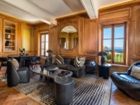 ホテル・ル・ヤカー・サン・トロペ サン・トロペのホテル