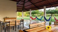 Hotel Magic Paradise Hôtels à : Nueva Loja