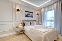 Live & Travel Apartments - Pools