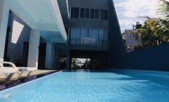 Dazzle Bay by Twenty Two