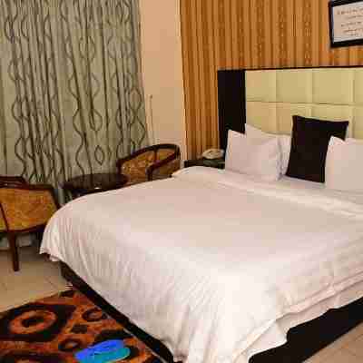 Green Suites Villa Rooms