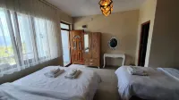 Assos Nazan Motel Restoran Beach