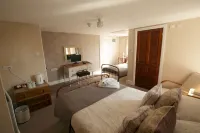 Fitzwarine House Whittington Hotels in Oswestry