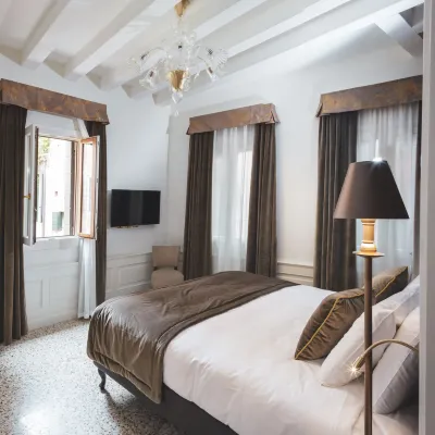 Residenza Ducato Hotels near Ponte dei Sospiri