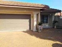 Hush Guest House Hotels in Thabazimbi