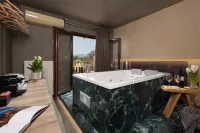 Tsikeli Boutique Hotel Meteora - Adults Friendly - Hot Tub