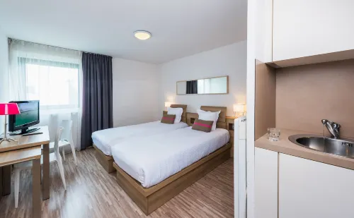 Ténéo Apparthotel Bordeaux Mérignac - Aéroport Hotels in Merignac