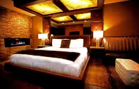 The Champagne Lodge & Luxury Suites Hotel a Burr Ridge