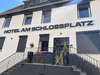 Hotel am Schlossplatz Hotels in der Nähe von Lidl