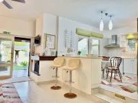 Villasonboard Dock Villa 3 Bed, 3 Bath, Canal, Greek Venice Porto Hydra - balcony