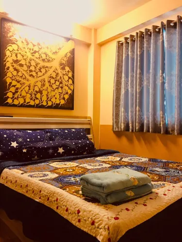 ห้องสแตนดาร์ด เตียงใหญ่ 1 เตียง