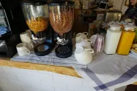 Grim Garden Guesthouse - breakfast
