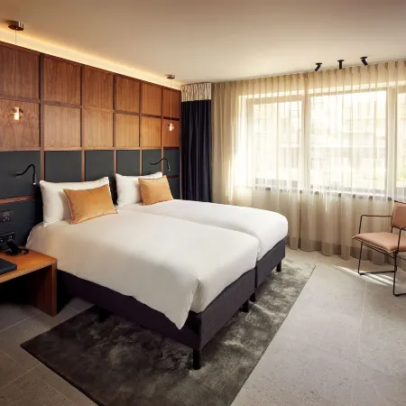 Met Hotel Amsterdam Отели рядом с достопримечательностью «Слотерварт»
