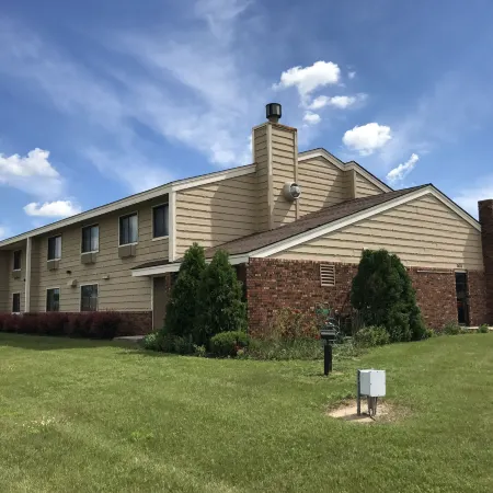AmericInn by Wyndham West Bend