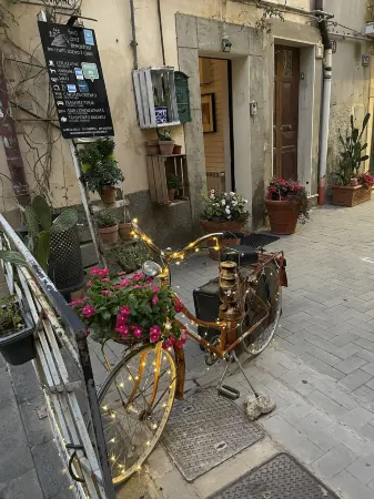 Casa Tipica Siciliana BedandBreakfast Tremetrisoprailcielo Camere Con Vista, Terrazzo Panoramico