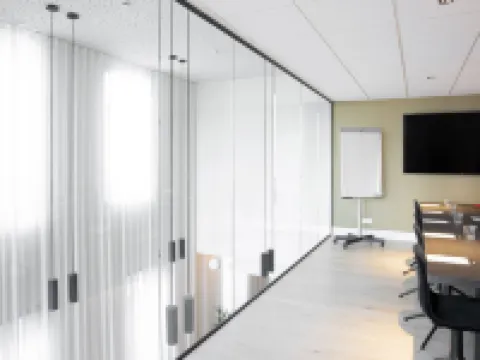 コルセンドンク トゥルノヴァ トゥルンホウトのホテル