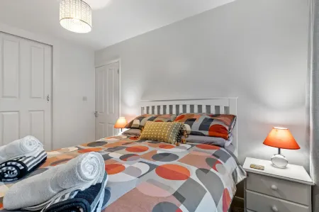 Swn Y Tonnau - Sea Front Apartment Spectacular Sea Views Parking Direct Beach Access