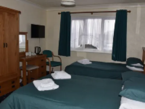 Dinorben Arms Hotel Hotels in Amlwch