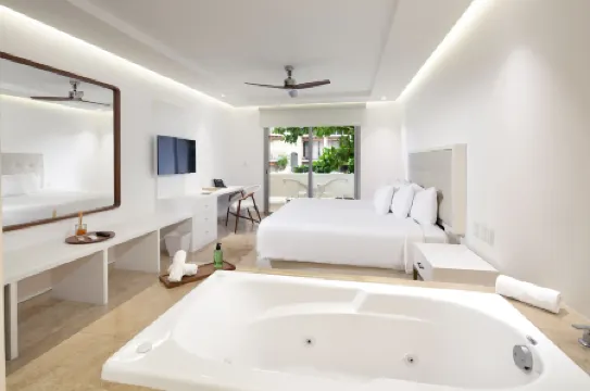 Antera Hotel & Residences