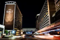 Galt House Hotel, Trademark Collection by Wyndham Hotel dekat Kentucky Exposition Center