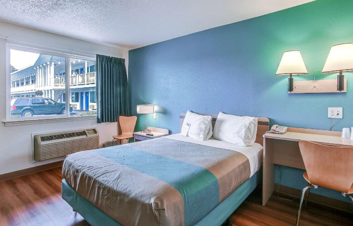 Motel 6 Coos Bay, or