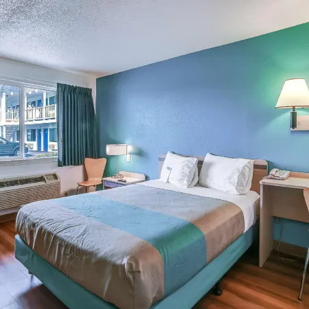 Motel 6 Coos Bay, or