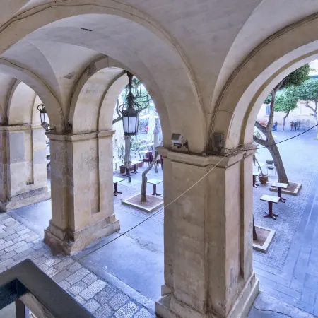 U Collection - a Luxury Collection Suites, Valletta