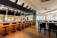 Embassy Suites by Hilton Deerfield Beach Resort & Spa - bar