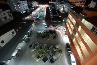 P.A. Place Hotel - parking