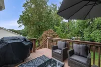 Game room, great for families, centrally located in Piedmont Triad
