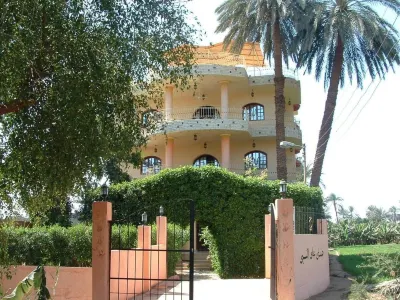 Home Sweet Home Luxor Apartments Các khách sạn ở Al Bairat