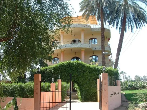 Home Sweet Home Luxor Apartments Hotels in Al Aqaletah