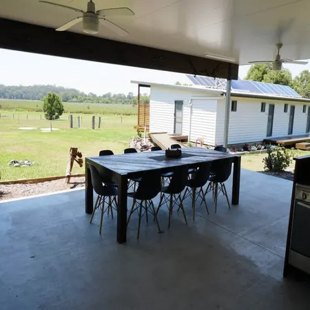 Narangba Motel (Formerly Brisbane North B&B and Winery)