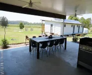 Narangba Motel (Formerly Brisbane North B&B and Winery)