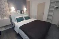 Hôtel le Lys Hotels in Zetting