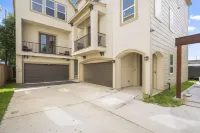 Spacious 3 Bed House Near MD Anderson
