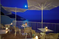 Villa Francesco Luxury Suites Hotels in Positano