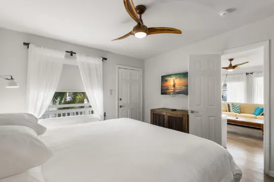 克利爾沃特海灘小屋酒店