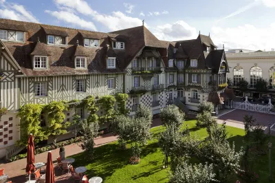 Hôtel Barrière le Normandy Hotels in 