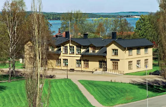 伊迪絲膳宿公寓