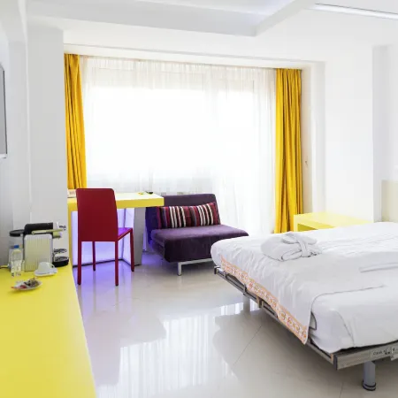 Christina Hotel