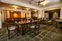 Club Villa Hotels in Bentota