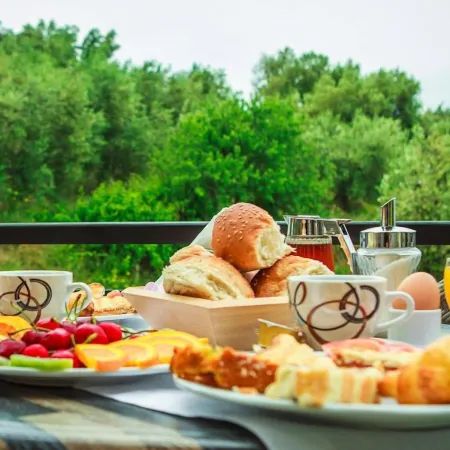 Oreiades Guesthouse